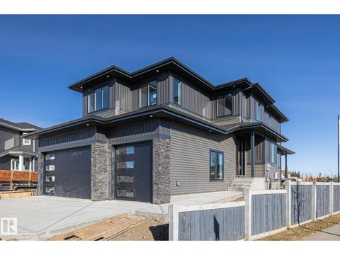 671 King ST Spruce Grove AB T7X4P7