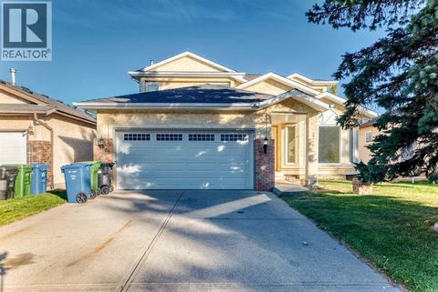 2740 Signal Hill Drive SW Calgary AB T3H2L6