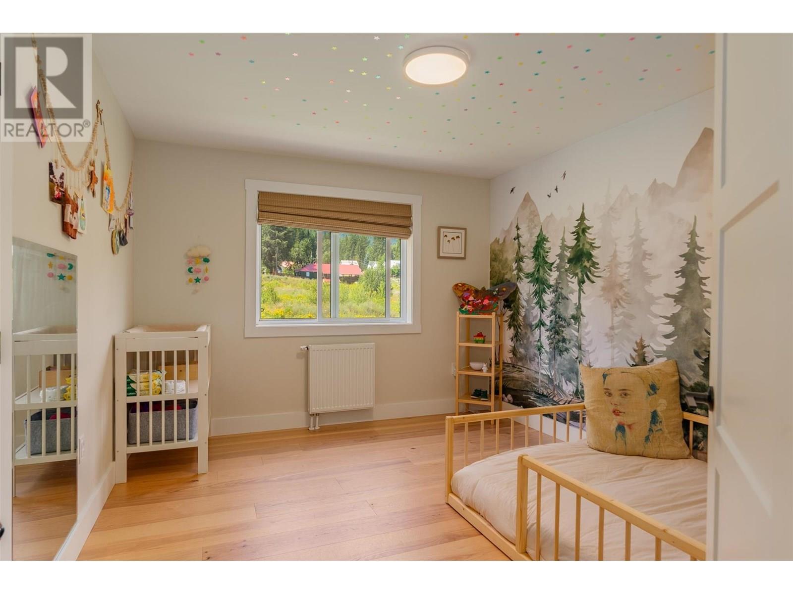 1606 THOMPSON Avenue Unit# A