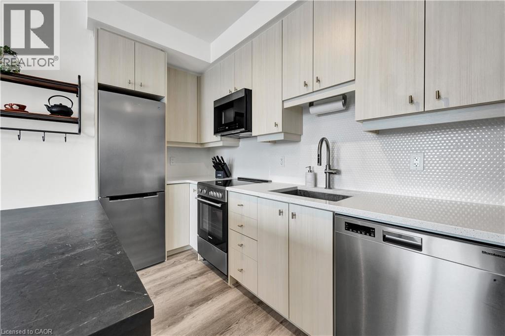 15 WELLINGTON Street S Unit# 1209