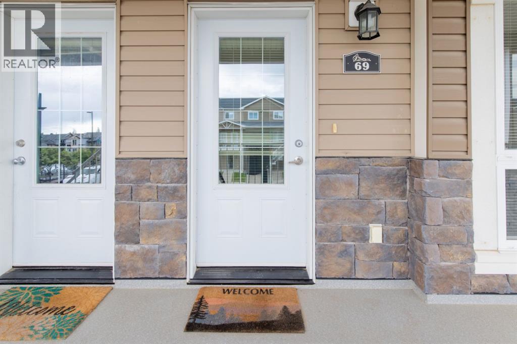 69, 51 Keystone Terrace W