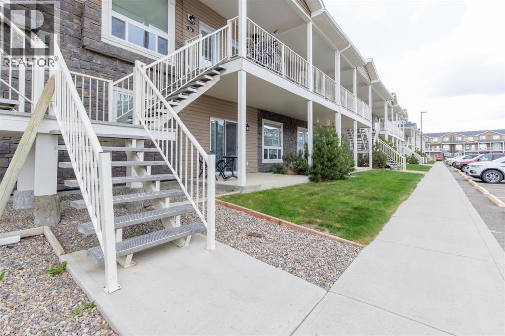 69, 51 Keystone Terrace W