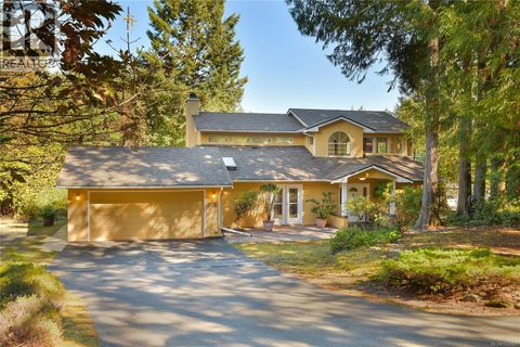 1470 Honeysuckle Pl North Saanich BC V8L5J8