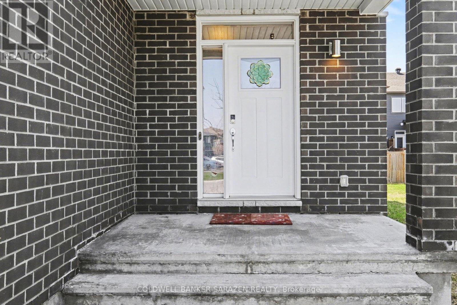 28 FANNING STREET