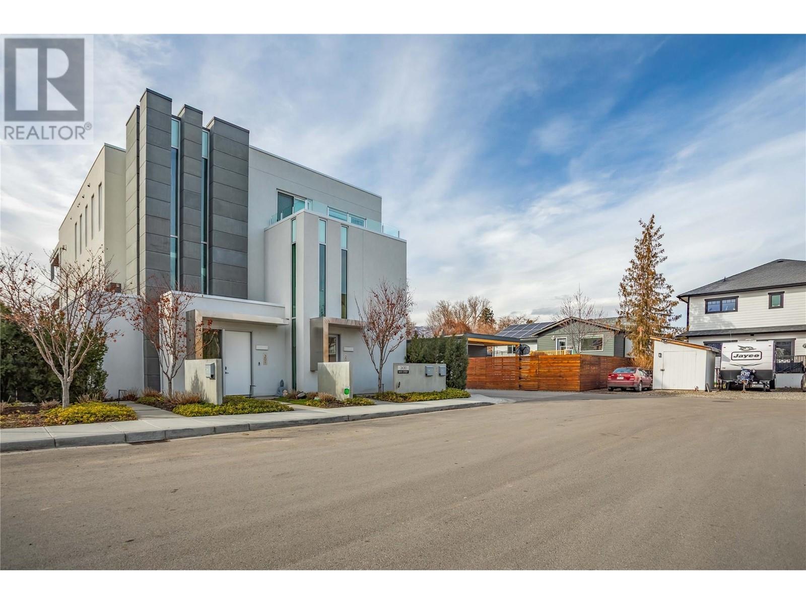 2630 Bath Street Unit# 201