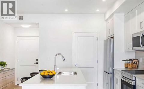 8305, 1802 Mahogany Boulevard Calgary AB T3M1X6