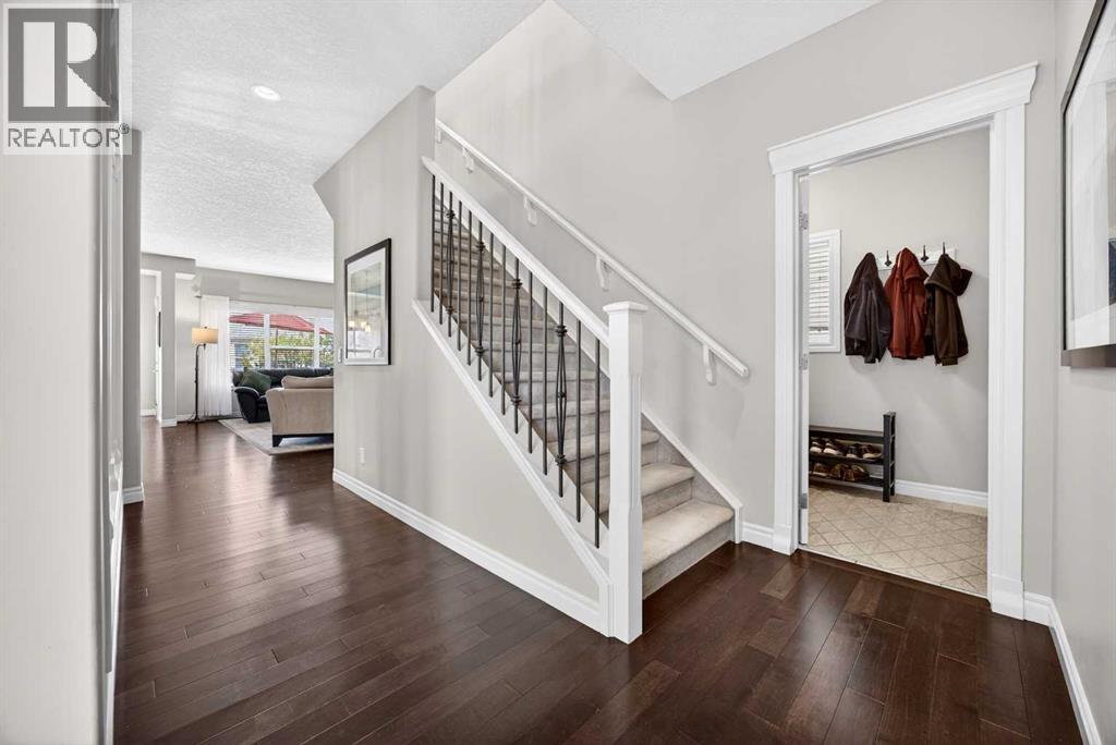 293 Bridleridge View SW