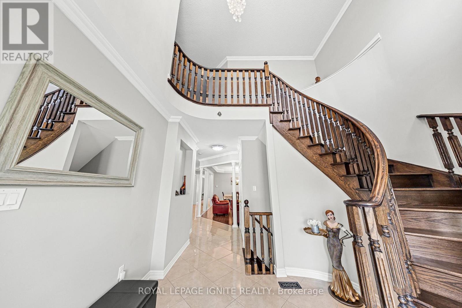 10 GREENFOREST GROVE