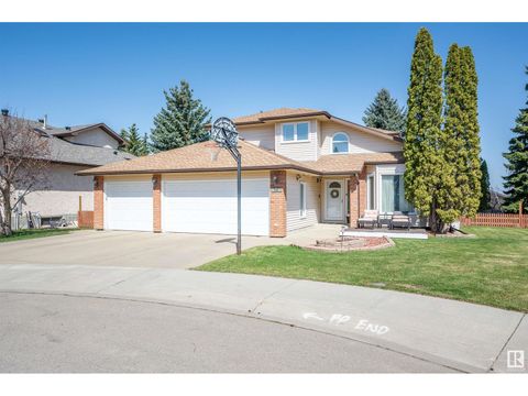 84 CARMEL RD Sherwood Park AB T8A5B6
