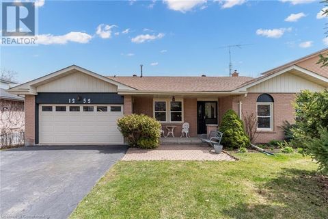 1252 LAKEVIEW Drive Oakville ON L6H2M8