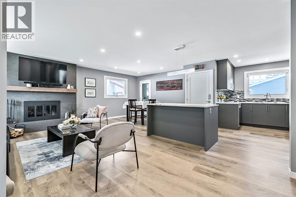 128 Queen Alexandra Close SE