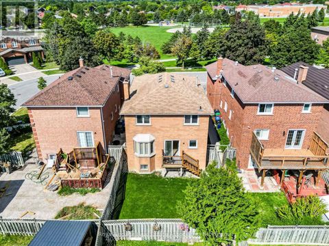 6033 DUFORD DRIVE Mississauga (East Credit) ON L5V1A8