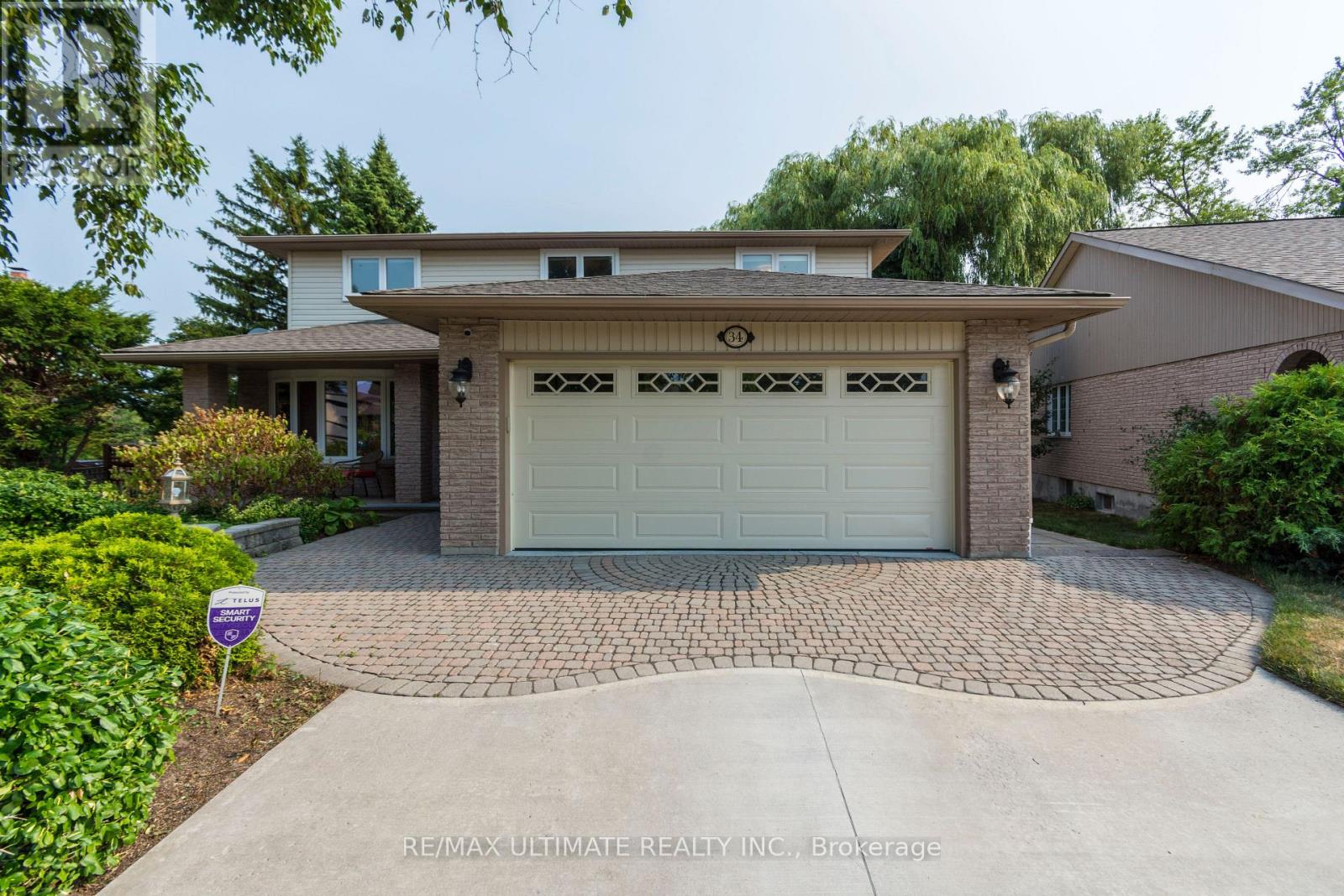 34 BRIARWOOD CRES CRESCENT
