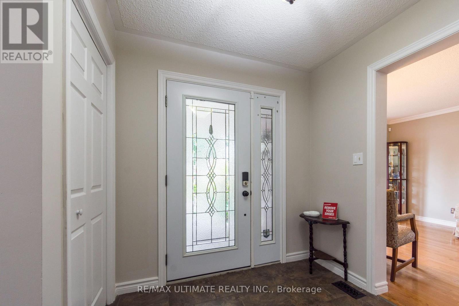 34 BRIARWOOD CRES CRESCENT