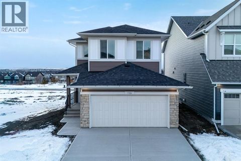 739 Langley Terrace SE Airdrie AB T4A3R1