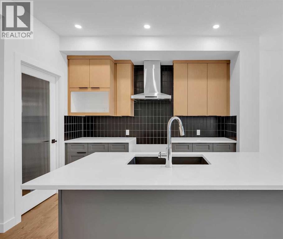 739 Langley Terrace SE