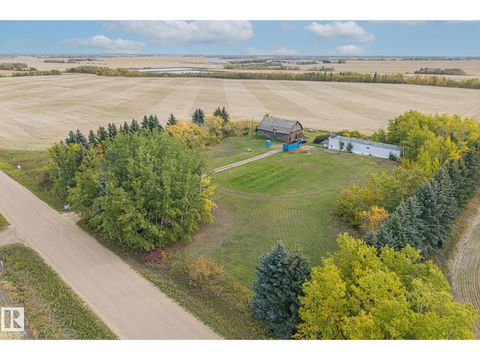 57417 RGE ROAD 251 Rural Sturgeon County AB T0G1L0