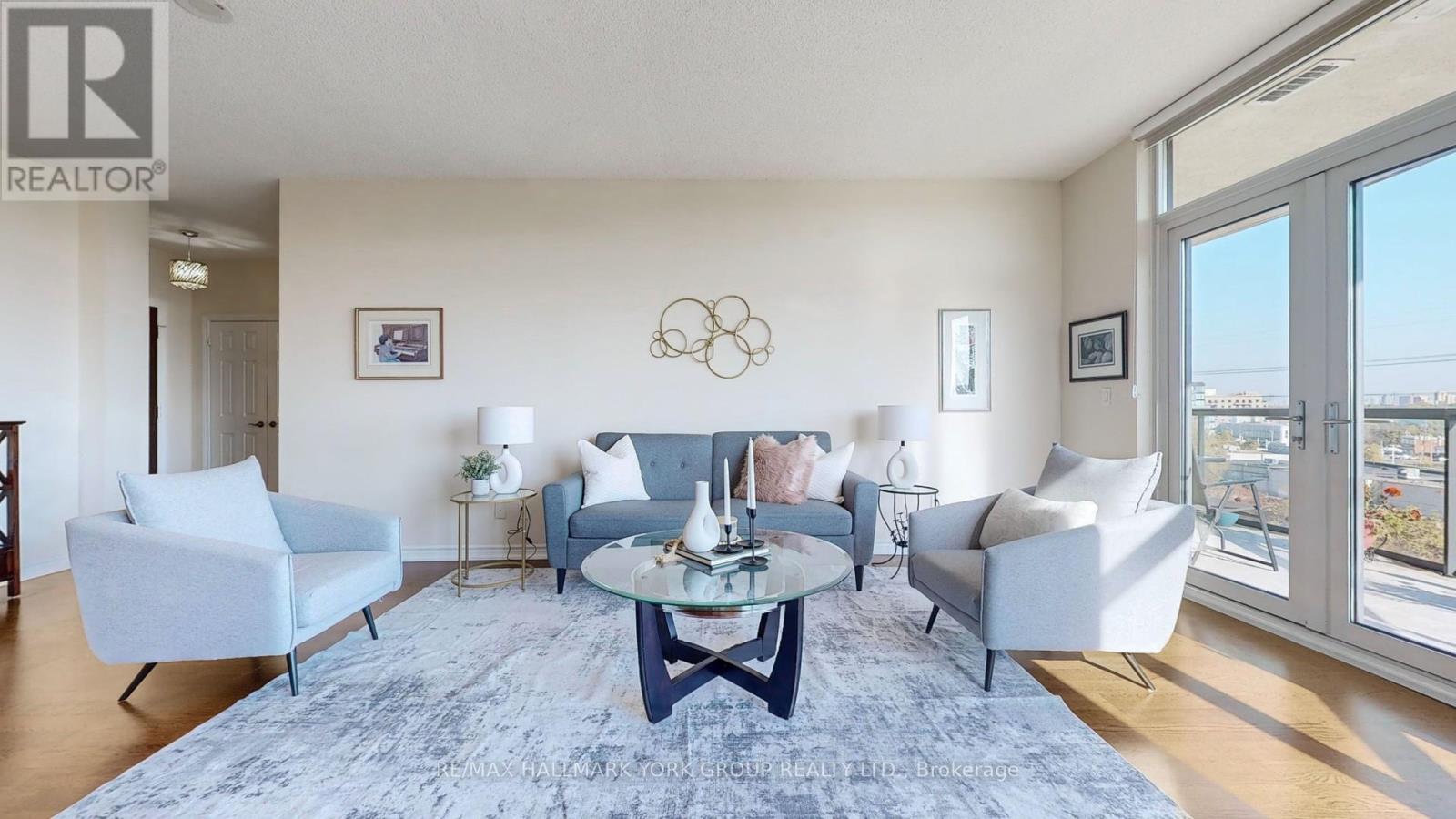 603 - 1135 ROYAL YORK ROAD