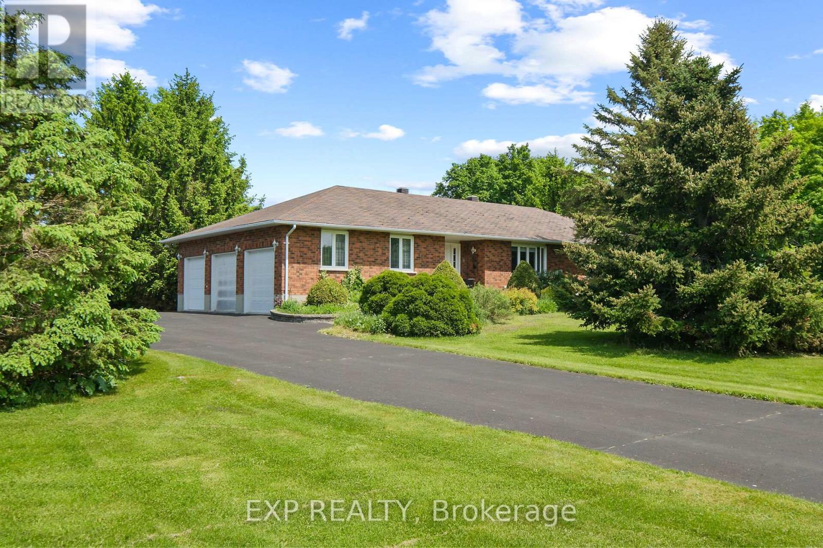 2673 YORKS CORNERS ROAD