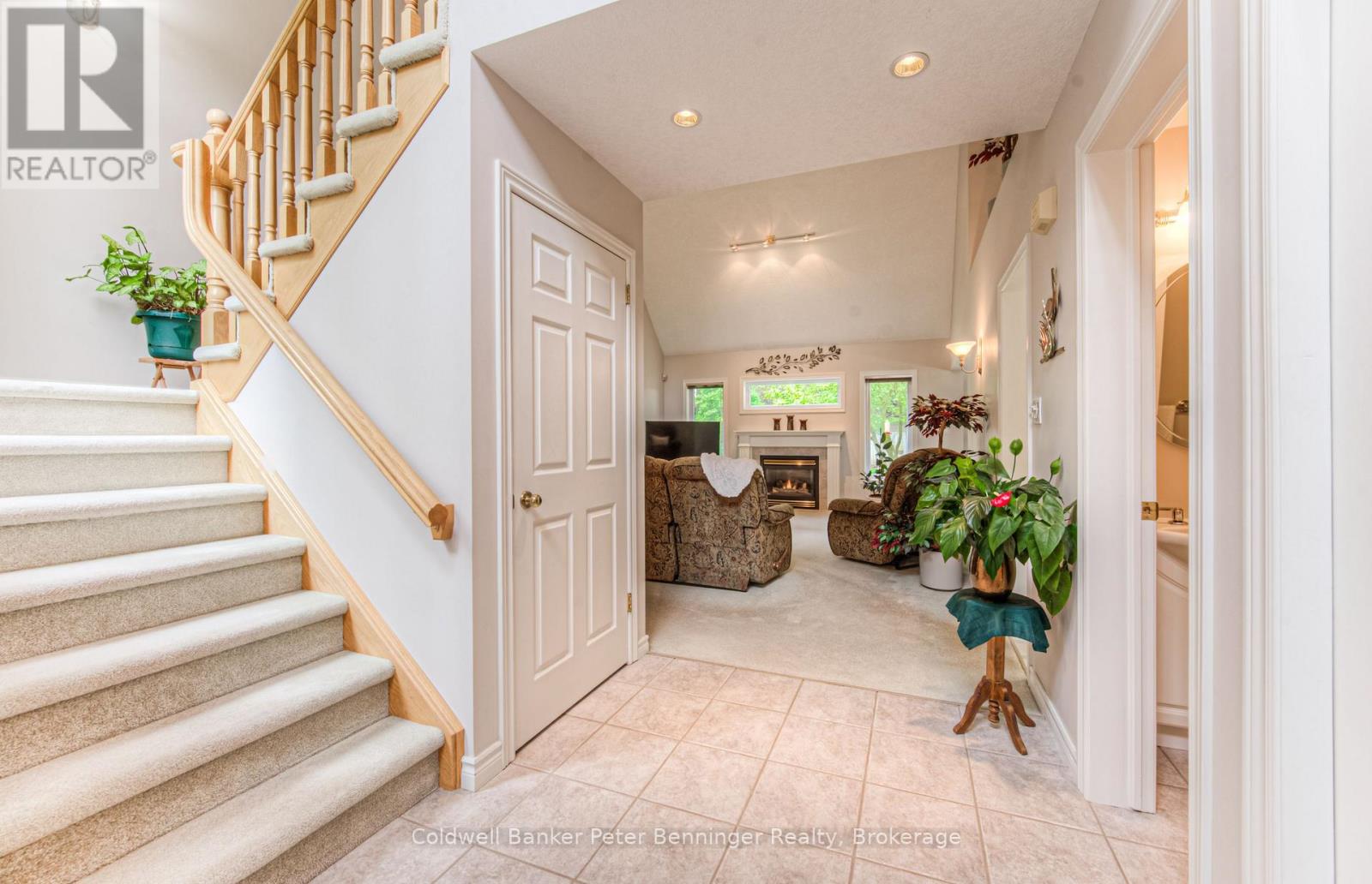 416 FORESTLAWN ROAD