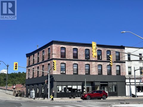 A - 2 FRONT STREET N Trent Hills (Campbellford) ON K0L1L0