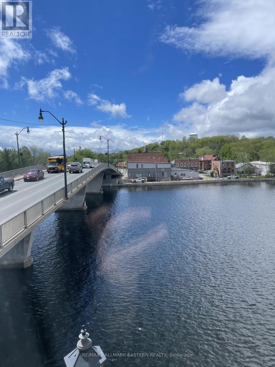 A - 2 FRONT STREET N