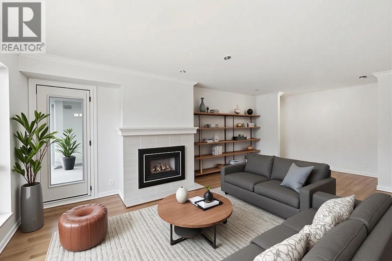 201 3290 W 4TH AVENUE