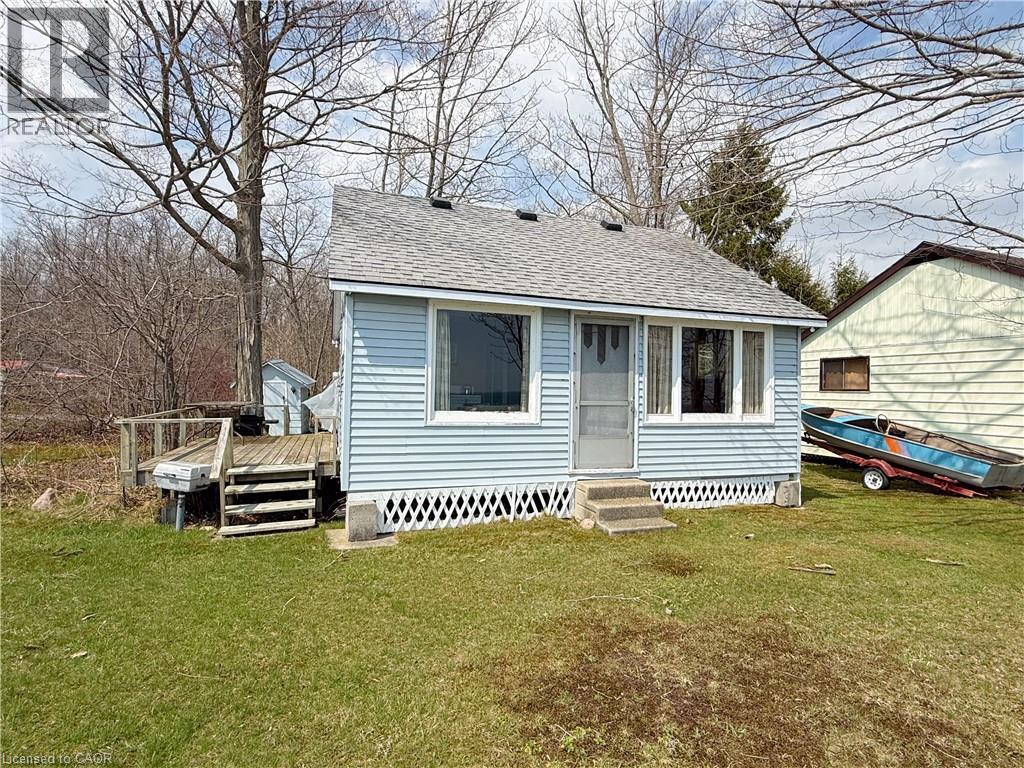 Photo 1 of 20 — 518 AVALON Lane, Simcoe, ON N3Y4K2
