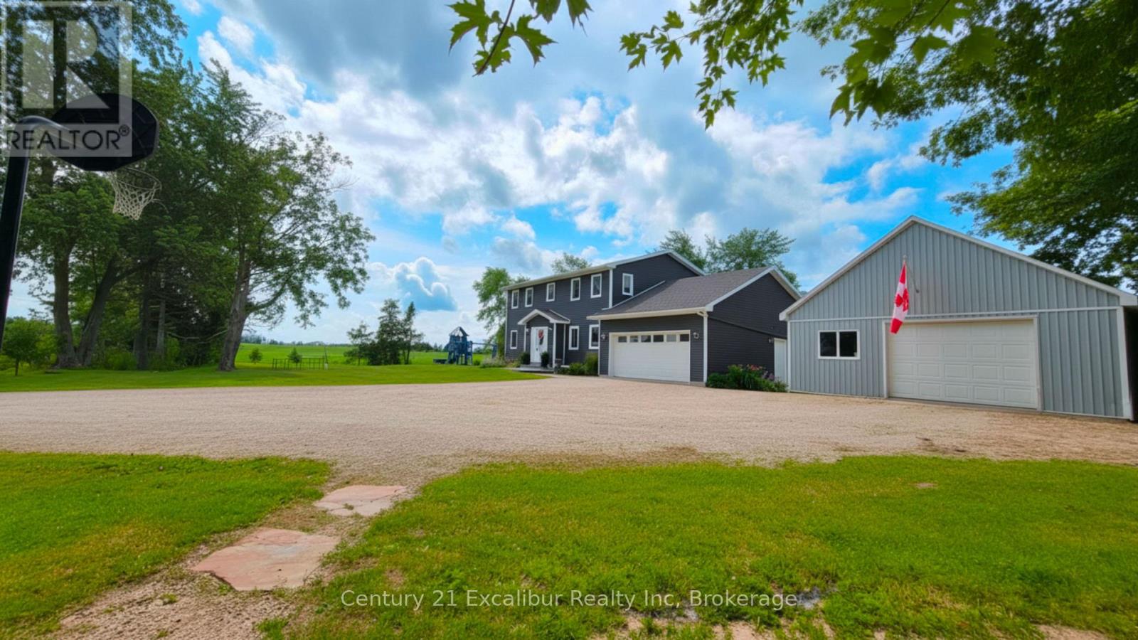 7104 SIXTH LINE ROAD W