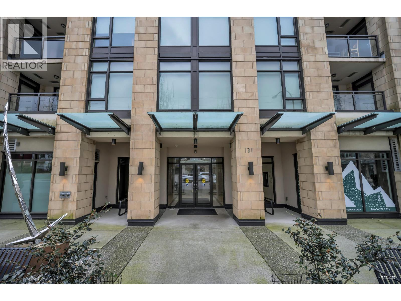 506 131 E 3RD STREET