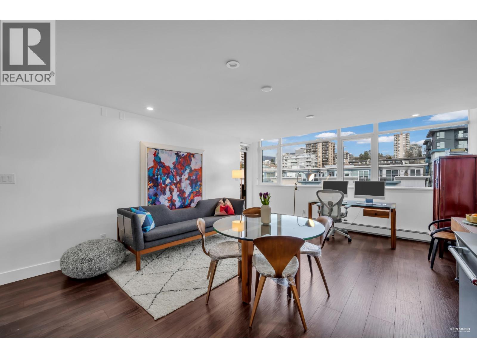 506 131 E 3RD STREET