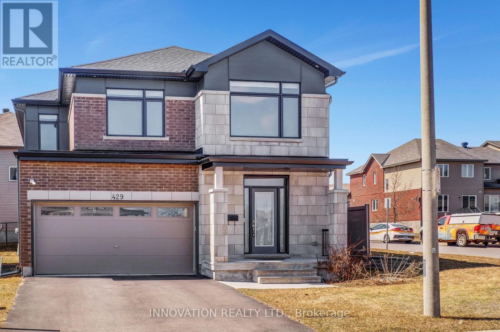 429 FERNSIDE STREET