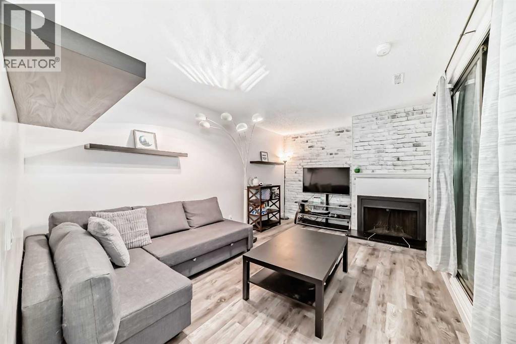 112, 2520 Palliser Drive SW