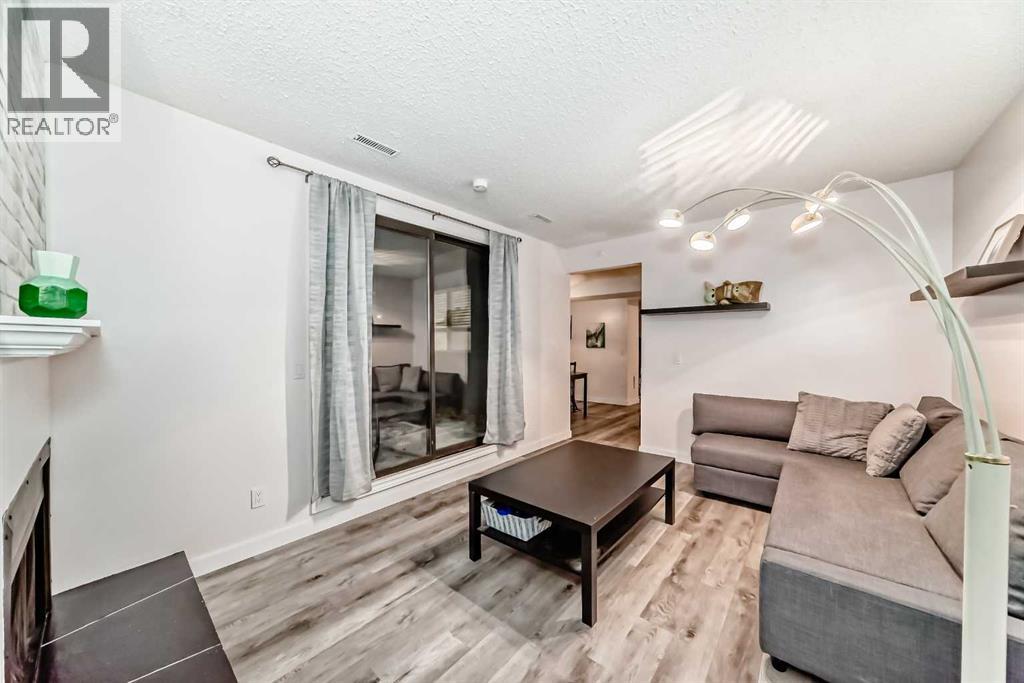 112, 2520 Palliser Drive SW