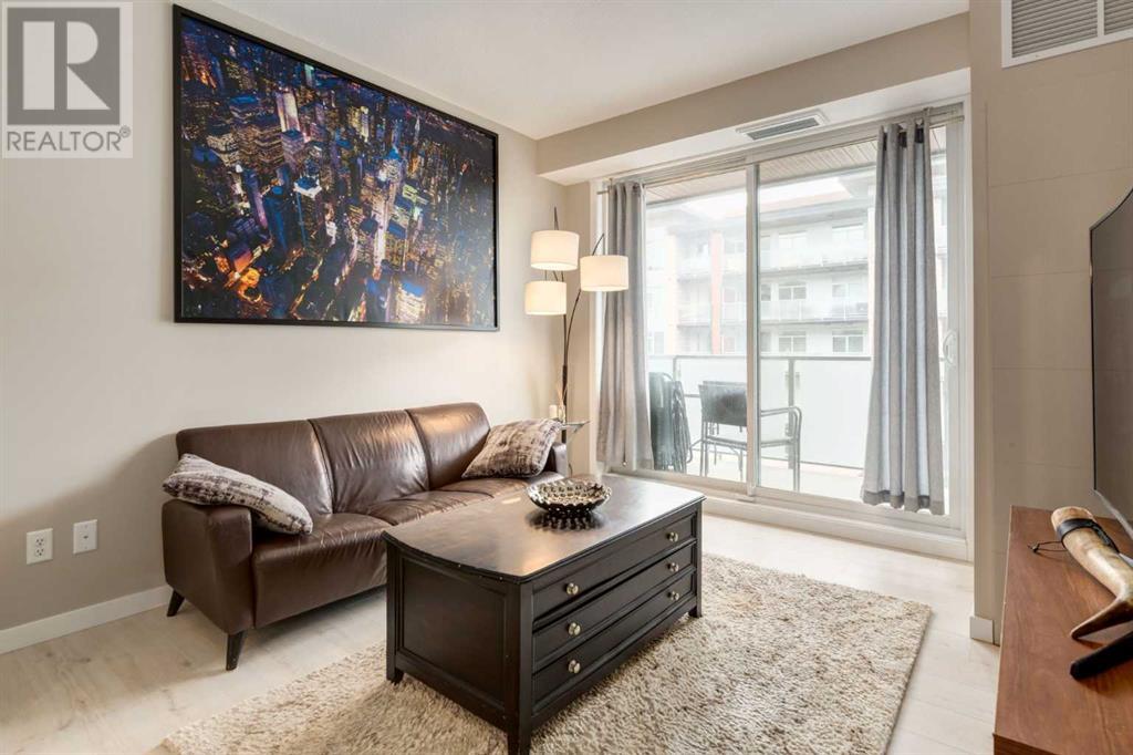 407, 122 Mahogany Centre SE