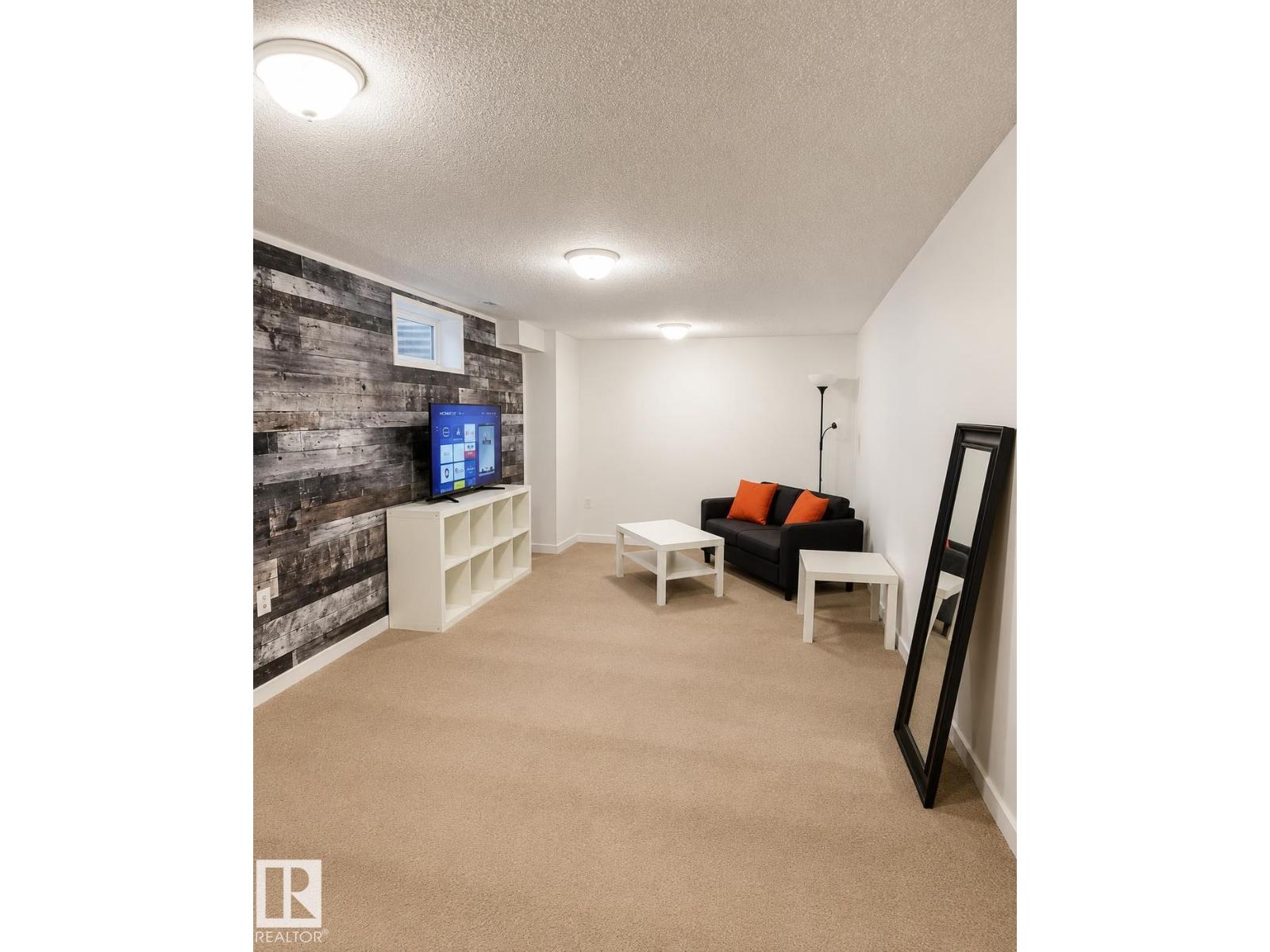 261 CALLINGWOOD TWO TW NW NW