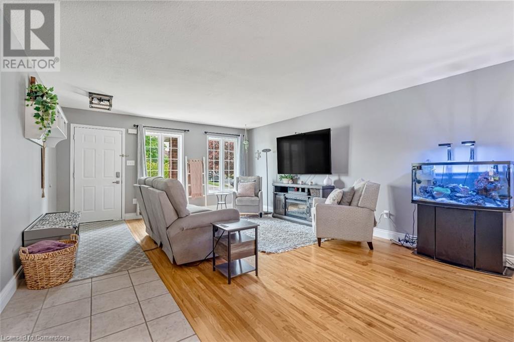 258 GREEN VISTA Drive