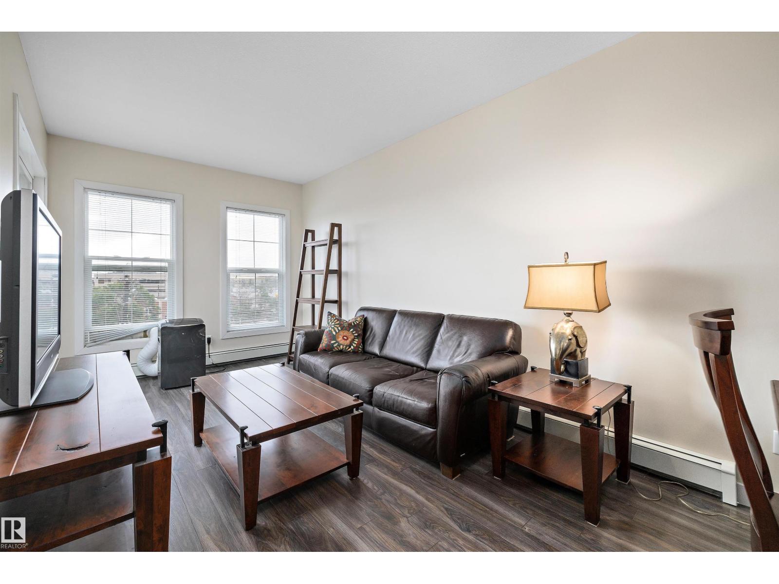 #408 10418 81 AV NW