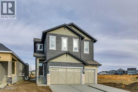148 Marina Grove Calgary AB T3M3S9