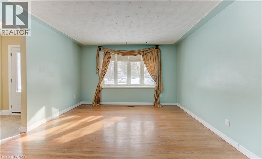 600 MOUNT ANNE Drive Unit# A