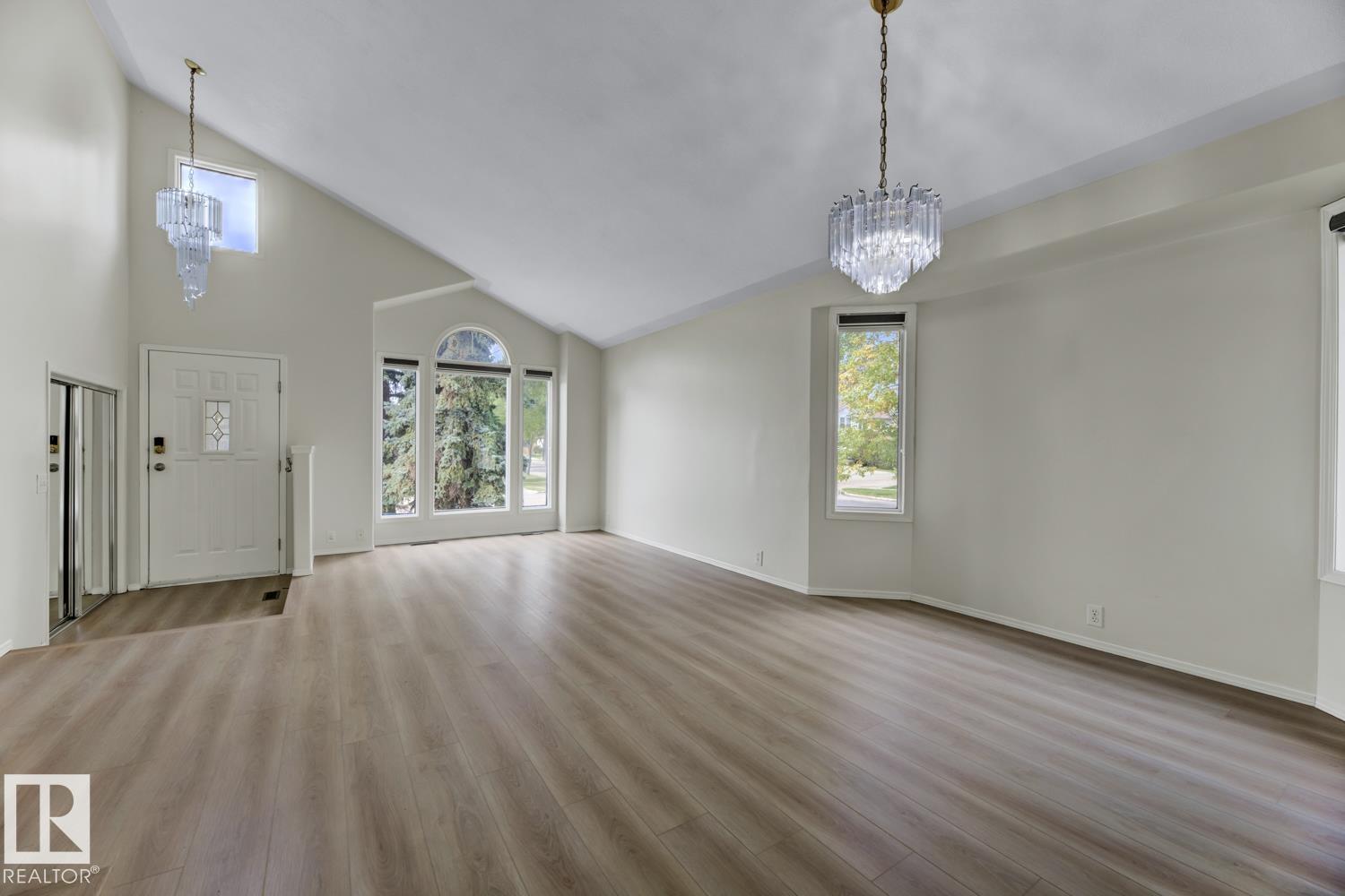 1187 POTTER GREENS DR NW