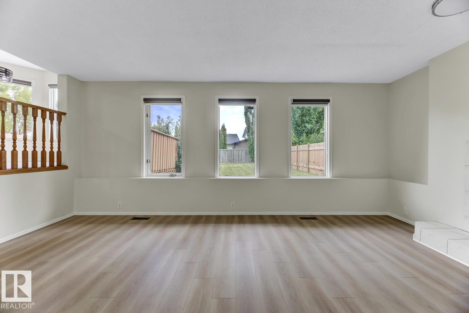 1187 POTTER GREENS DR NW