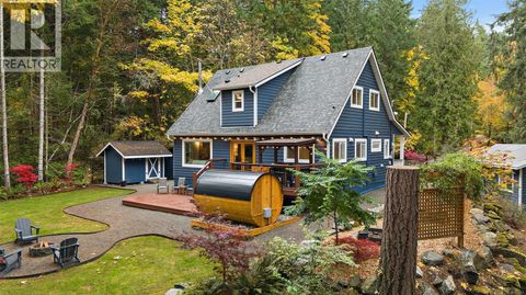 1409 Hillgrove Rd North Saanich BC V8L5K6