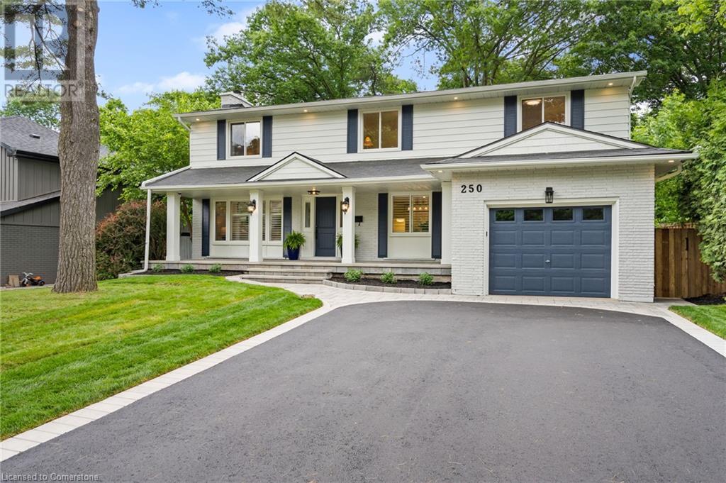 250 LINWOOD Crescent