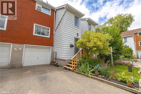 643 ALBERT Street Unit# 2 Waterloo ON N2L3V5