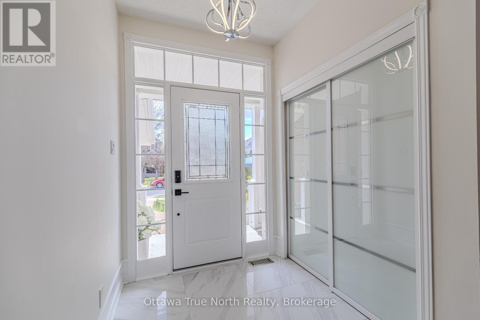 19 BLACK TERN CRESCENT