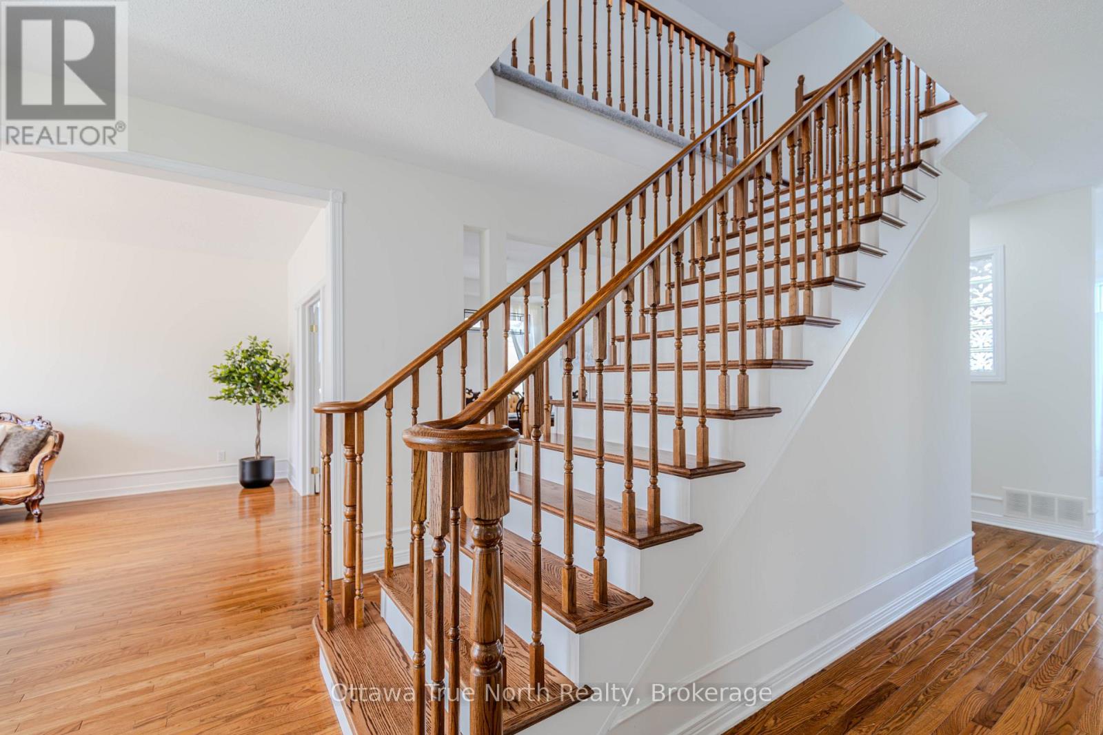 19 BLACK TERN CRESCENT