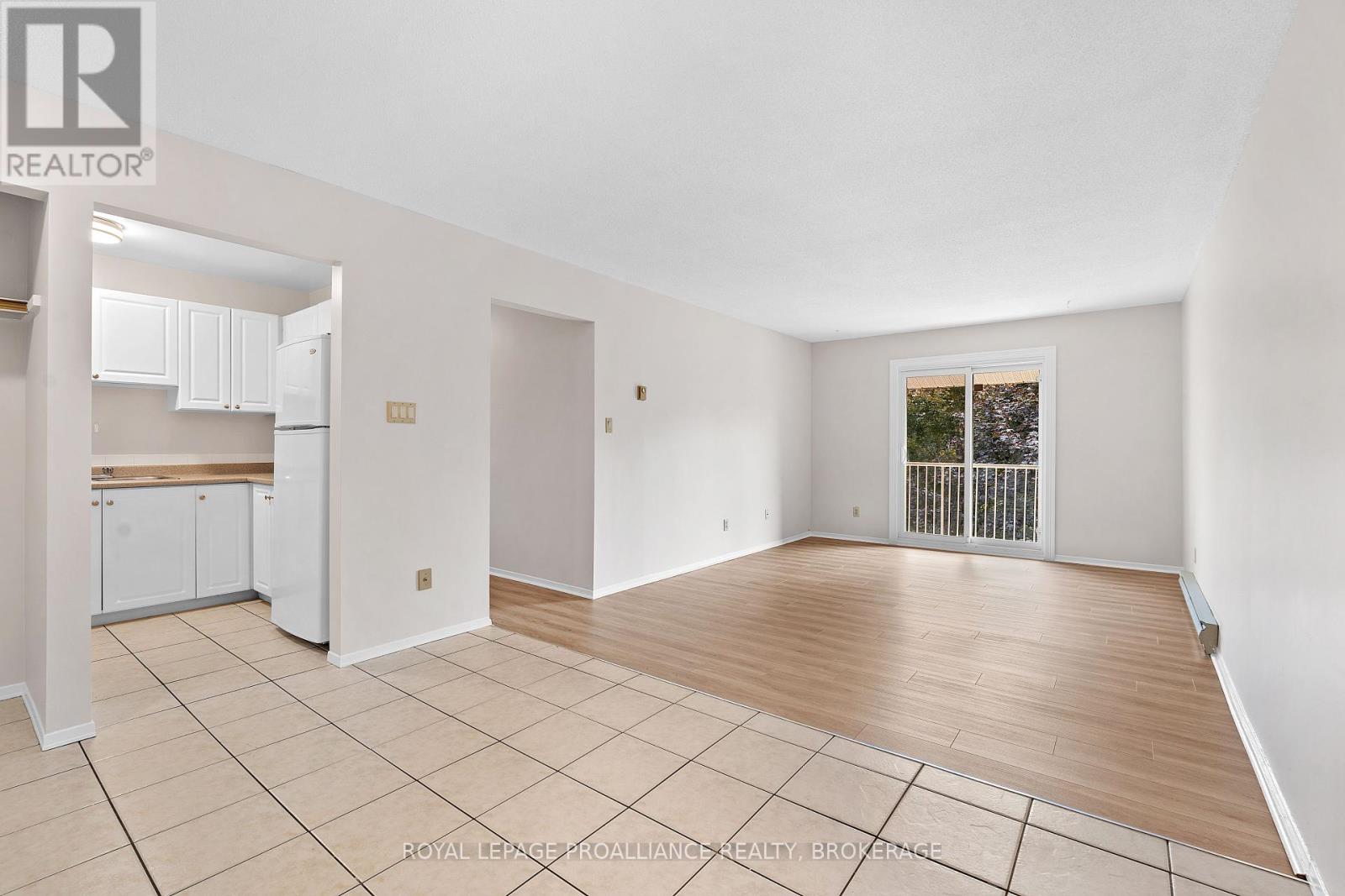 302 - 573 ARMSTRONG ROAD