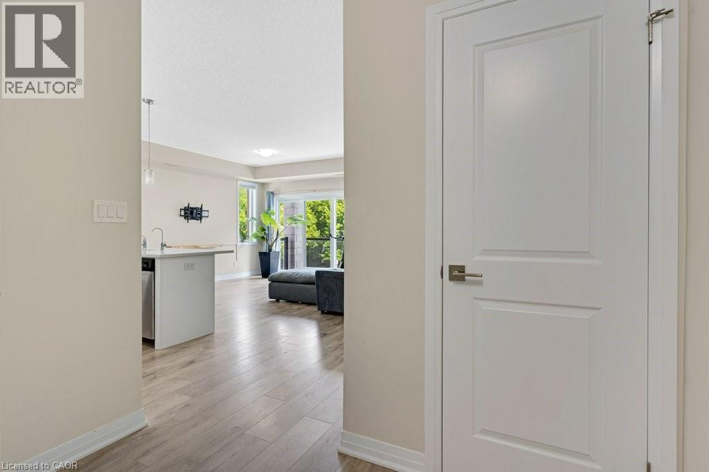 25 ISHERWOOD Avenue Unit# 68