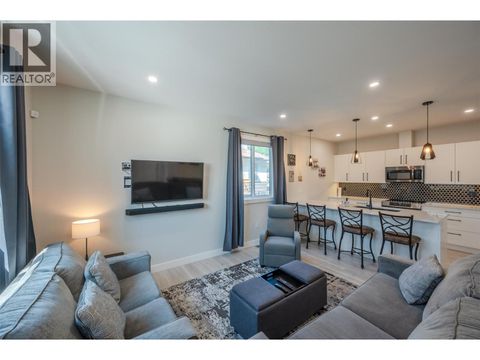 547 Westminster Avenue Unit# 101 Penticton BC V2A1K4